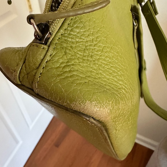 Bo Bo Bags CA - Green Satchel - Picture 10 of 12